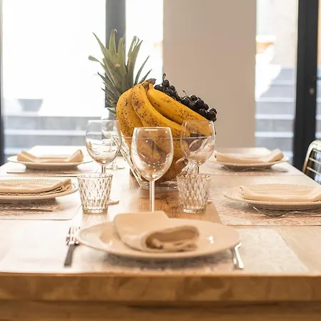 Le Jardin De La Tour Pinte Carcassonne