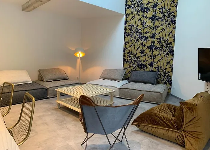 Apartment Le Jardin De La Tour Pinte Carcassonne