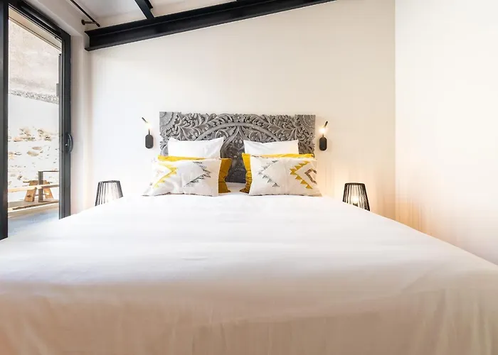 Le Jardin De La Tour Pinte Apartment